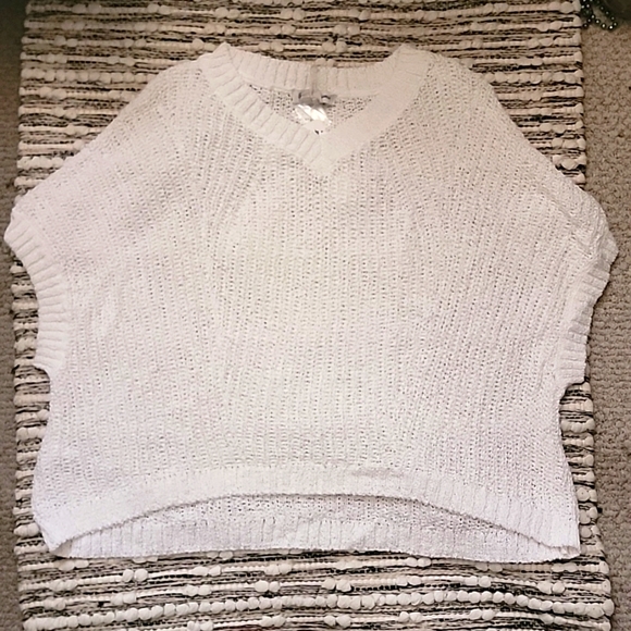 Tommy Bahama Tops - Tommy Bahama Oversized White Crochet Top